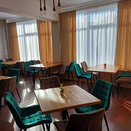 Hotel Provincial Viseu de Jos Esterno foto