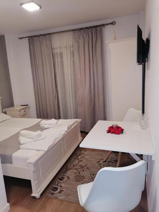 Hotel Provincial Viseu de Jos Esterno foto